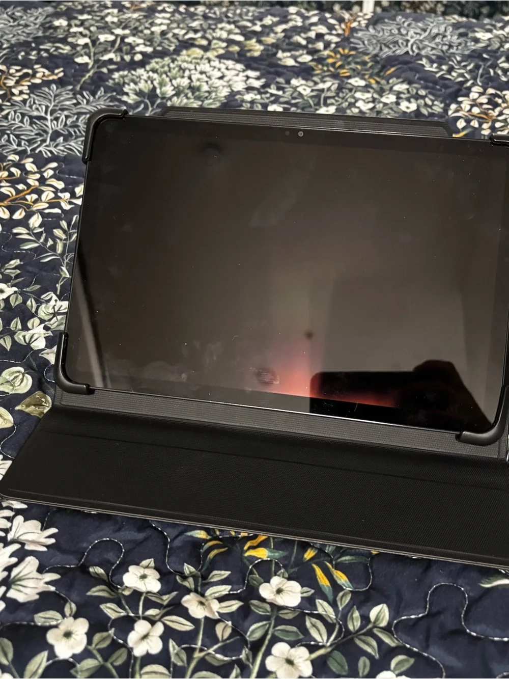 Samsung - Galaxy Tablet A9 + 11” 256 GB with Free Protective Black Folio Case
